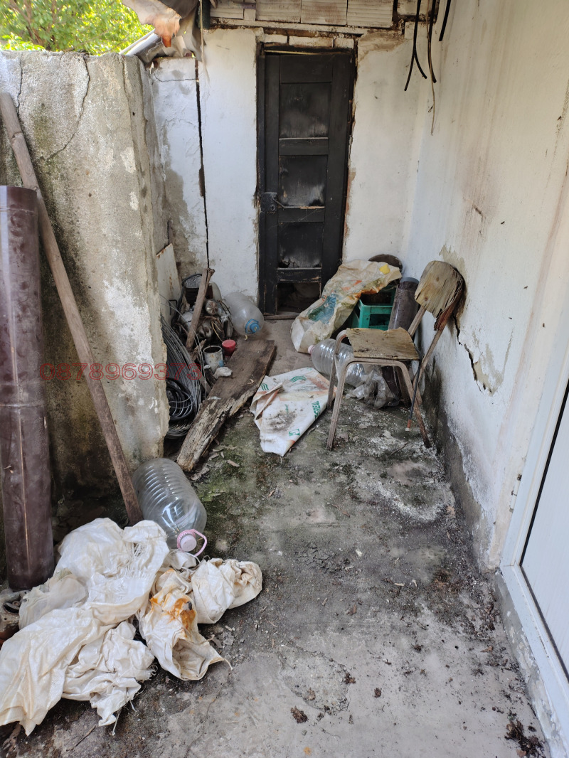Продава  Парцел град Добрич , Център , 300 кв.м | 68146580 - изображение [3]
