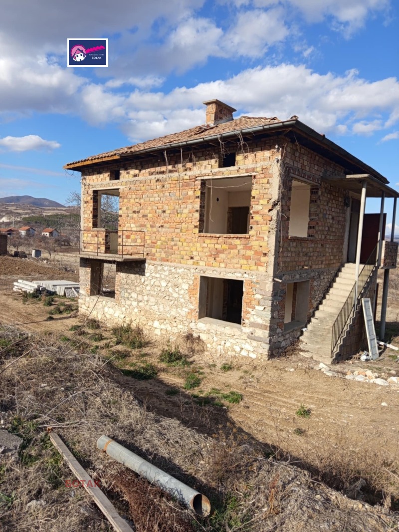 Продава КЪЩА в област Пазарджик, гр. Белово - 68 кв.м / 32 237 € » 63 050.09 лв., БОТАК