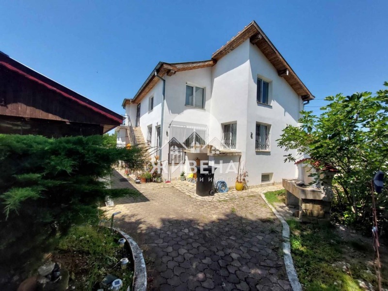 Продава КЪЩА в област Варна, с. Детелина - 280 кв.м / 130 000 € » 254 257.90 лв., ЖИВЕНА