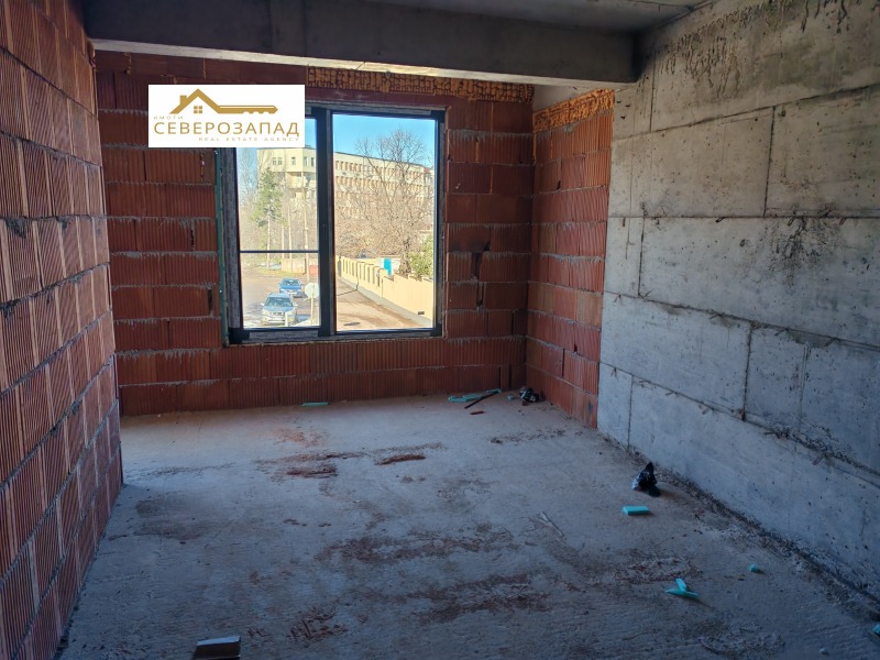 Продава 2-СТАЕН, гр. Монтана, Пъстрина, снимка 4 - Апартаменти - 50199890