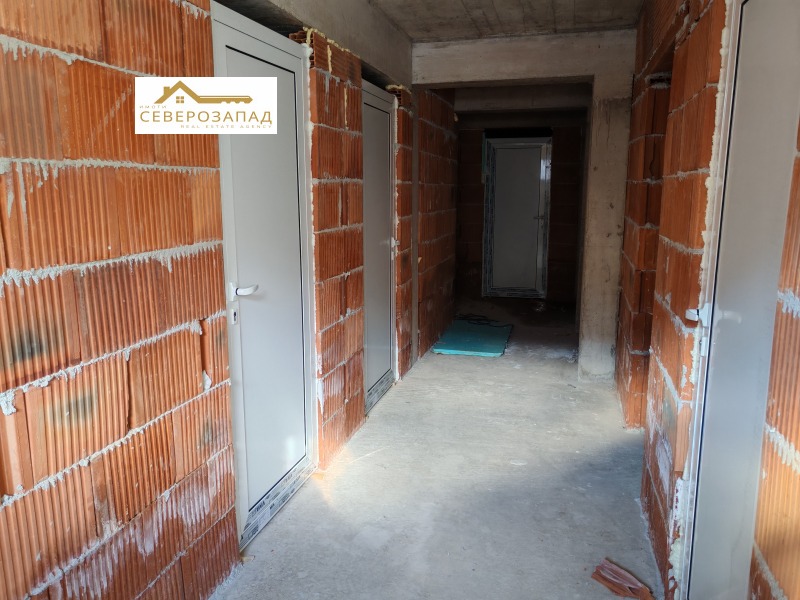 Продава 2-СТАЕН, гр. Монтана, Пъстрина, снимка 8 - Апартаменти - 50199890