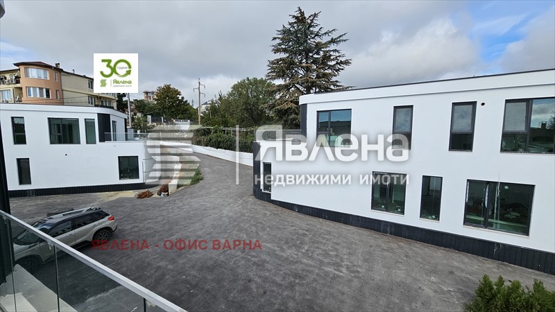 Продава 3-СТАЕН, гр. Варна, м-т Долна Трака, снимка 3 - Aпартаменти - 49579805