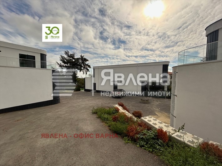 Продава 3-СТАЕН, гр. Варна, м-т Долна Трака, снимка 1 - Aпартаменти - 49579805