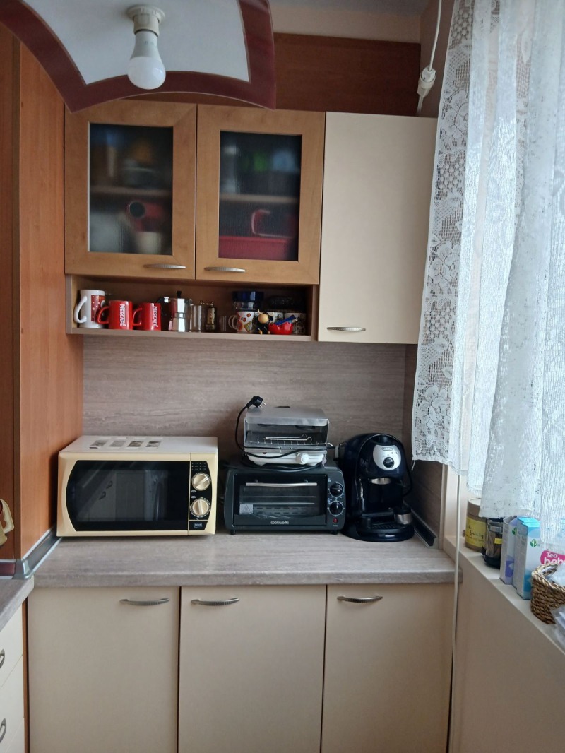 Продава 3-СТАЕН, гр. Варна, Кайсиева градина, снимка 2 - Апартаменти - 52047261