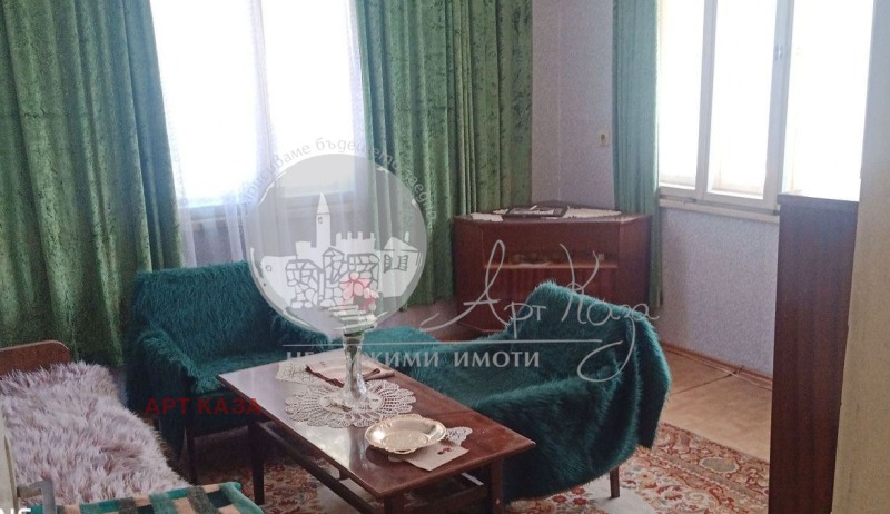 In vendita  Piano della casa Plovdiv , Hristo Smirnenski , 133 mq | 99114017