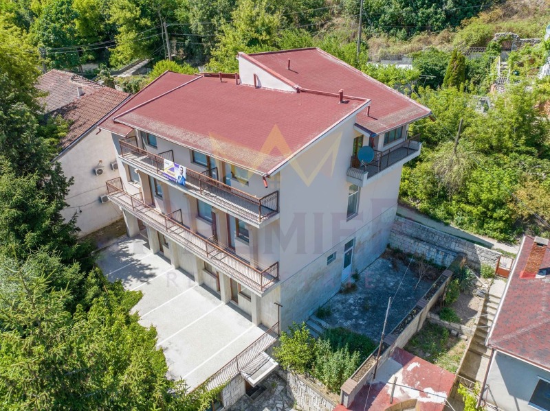 Продава КЪЩА, гр. Каварна, област Добрич, снимка 2 - Къщи - 46991236