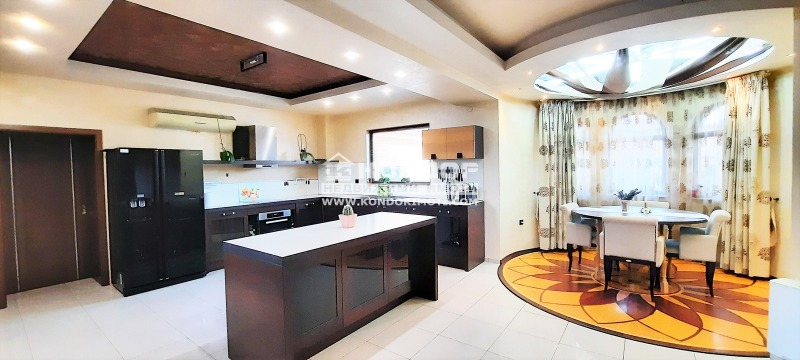 Продава КЪЩА, с. Радиново, област Пловдив, снимка 10 - Къщи - 52440360