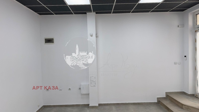 Na sprzedaż  Sklep Plowdiw , Karszijaka , 45 mkw | 69993842 - obraz [2]