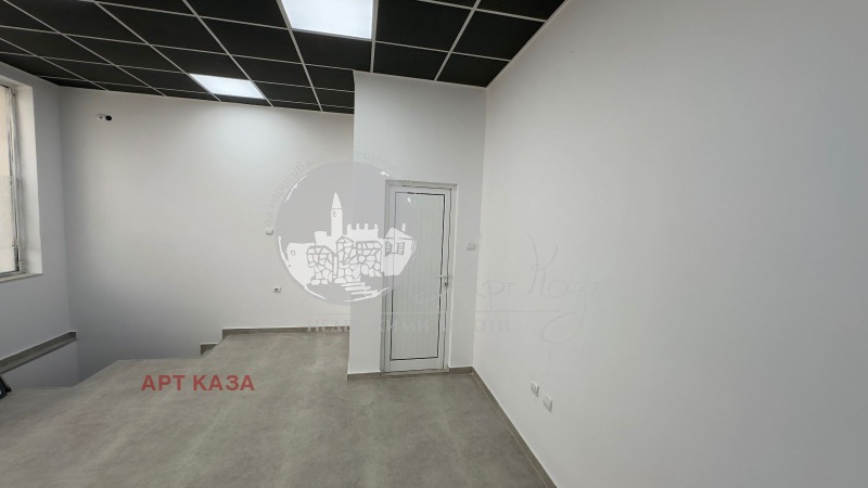 Na sprzedaż  Sklep Plowdiw , Karszijaka , 45 mkw | 69993842 - obraz [3]