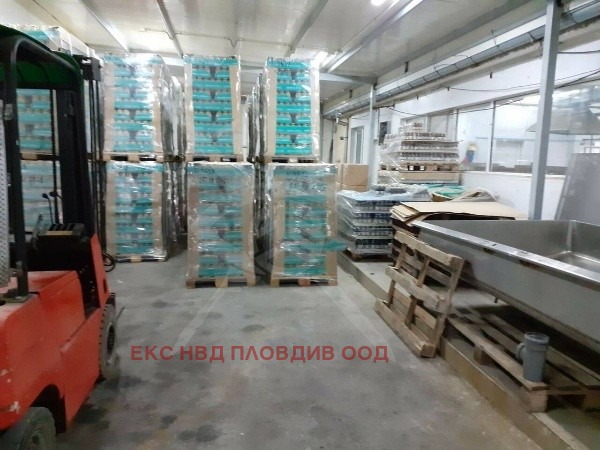 Продава СКЛАД, с. Стряма, област Пловдив, снимка 2 - Складове - 54106395