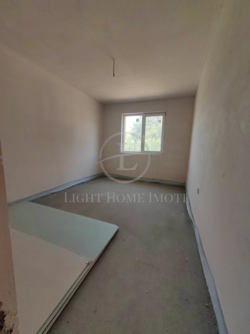 À venda  1 quarto Plovdiv , Komatevo , 65 m² | 69935440 - imagem [3]