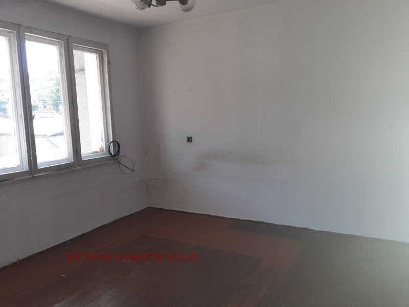 For Sale  2 bedroom Ruse , Druzhba 1 , 102 sq.m | 87255841