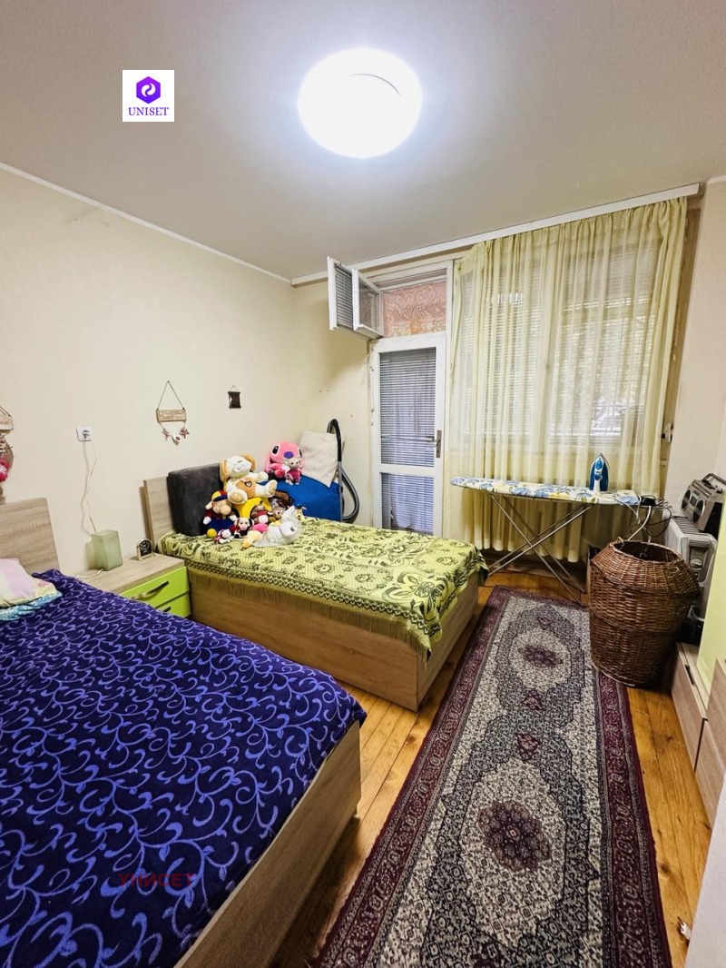 Zu verkaufen  2 Schlafzimmer Sofia , Nadeschda 4 , 70 qm | 37284113