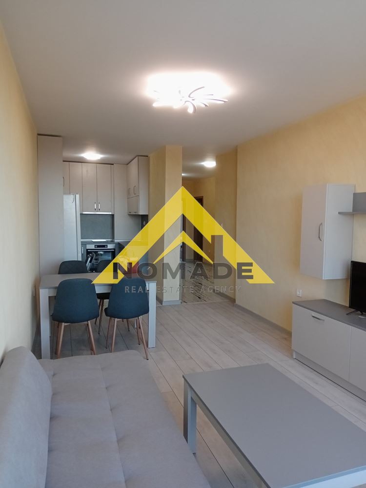 In vendita  2 camere da letto Plovdiv , Sadijski , 123 mq | 61863891