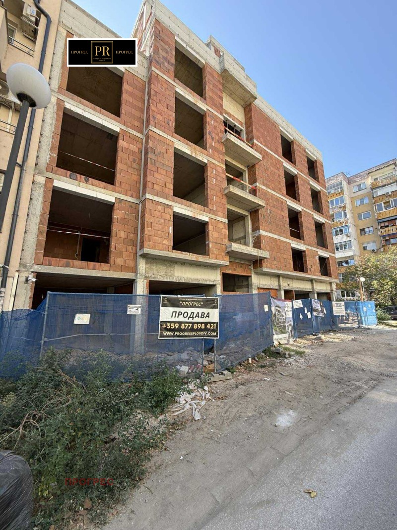 En venta  2 dormitorios Plovdiv , Yuzhen , 124 metros cuadrados | 36833562