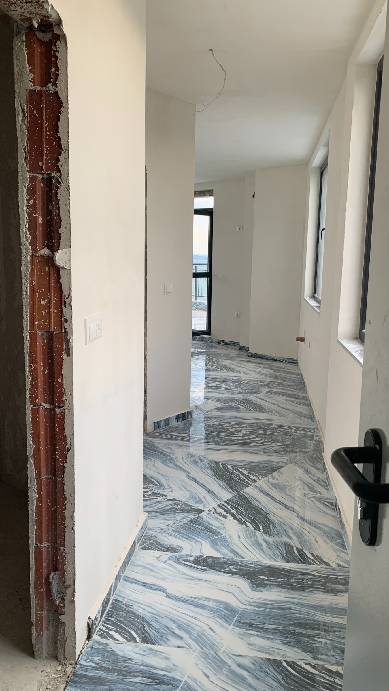 Продава 2-СТАЕН, гр. Поморие, област Бургас, снимка 2 - Апартаменти - 51381059