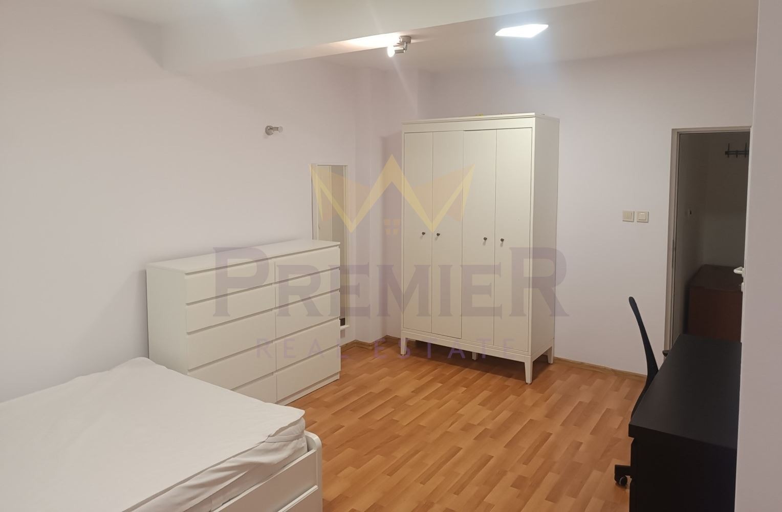 Продава 3-СТАЕН, гр. Варна, Операта, снимка 11 - Апартаменти - 54054497