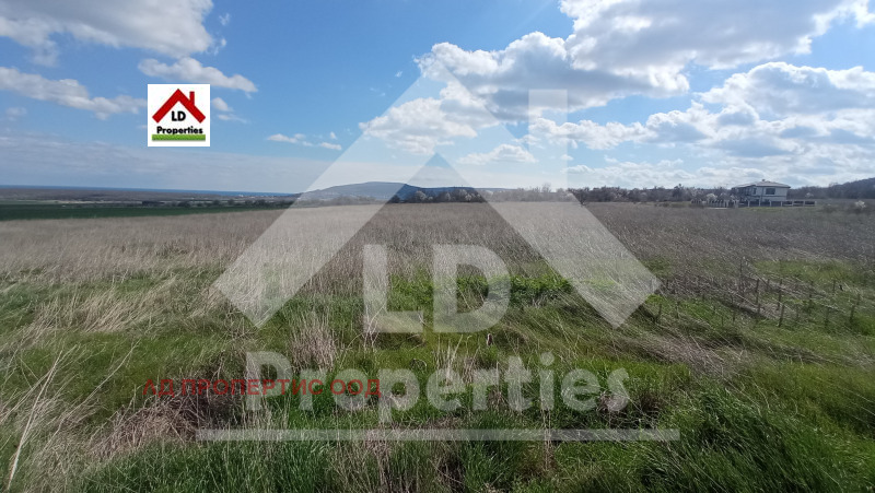 Продава ПАРЦЕЛ в област Добрич, с. Рогачево - 6444 кв.м / 96 660 € » 189 050.53 лв., ЛД ПРОПЕРТИС ООД