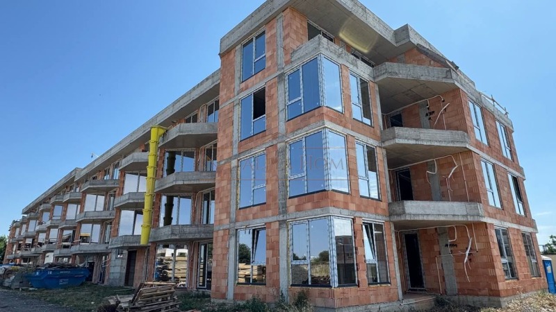 Eladó  Stúdió Burgas , Sarafovo , 44 négyzetméter | 42602089 - kép [2]