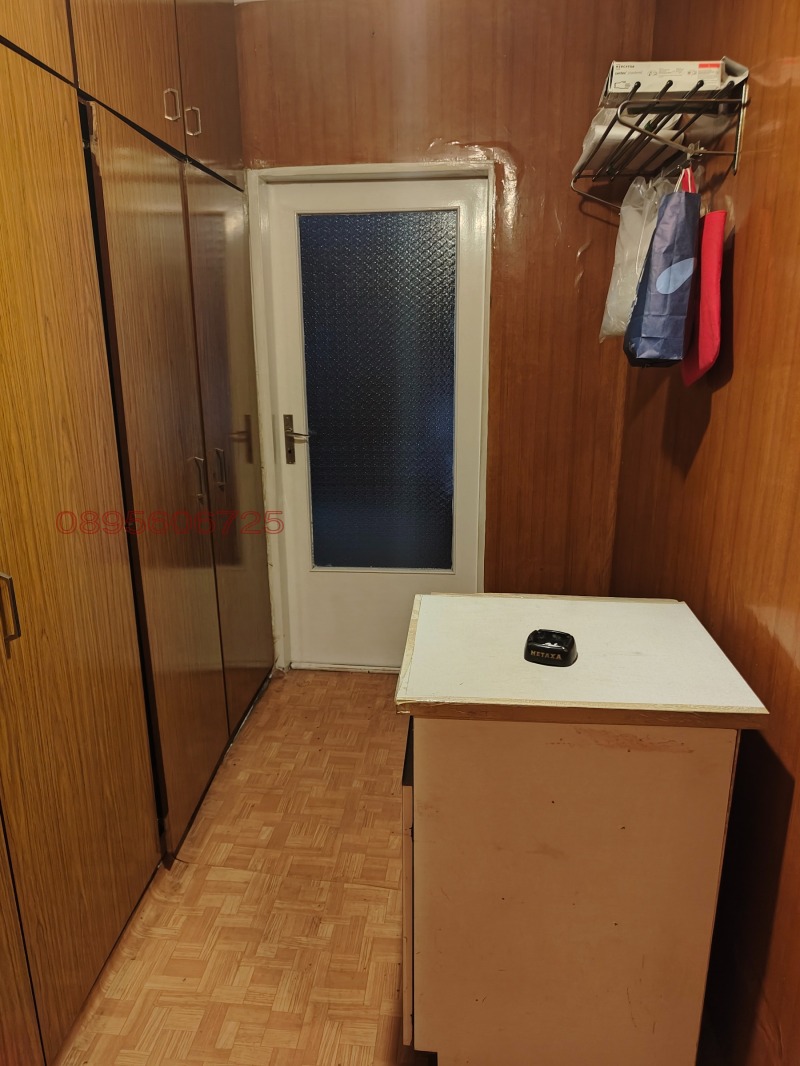 Продава 2-СТАЕН, гр. Перник, Изток, снимка 9 - Апартаменти - 52782521