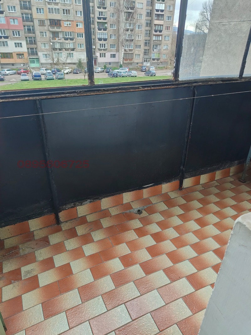 Продава 2-СТАЕН, гр. Перник, Изток, снимка 6 - Апартаменти - 52782521