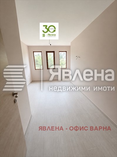Продава МНОГОСТАЕН, гр. Балчик, област Добрич, снимка 4 - Апартаменти - 54920141