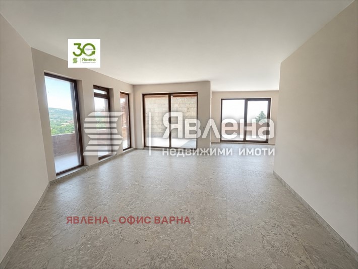 Продава МНОГОСТАЕН, гр. Балчик, област Добрич, снимка 2 - Апартаменти - 54920141