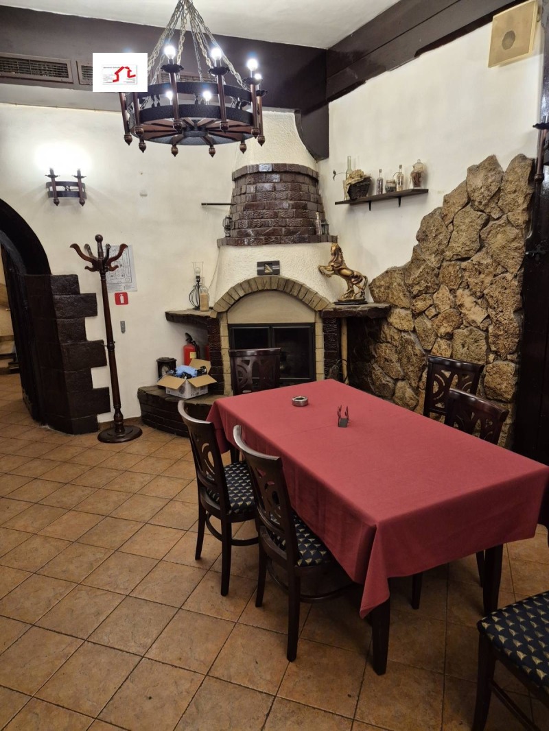 Te koop  Bar; Koffiebar Sofia , Tsentar , 208 m² | 66444330 - afbeelding [2]