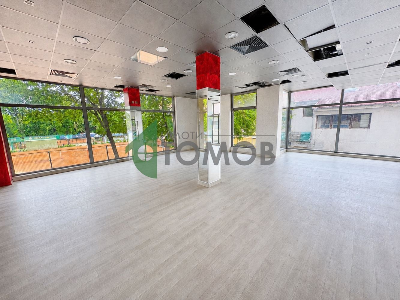 Продава ОФИС, гр. Шумен, Център, снимка 2 - Офиси - 54791419