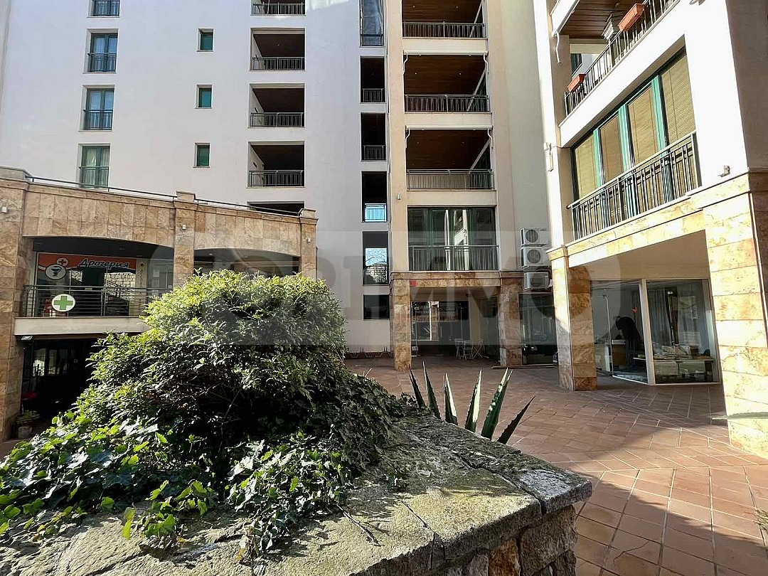 Продава МАГАЗИН, гр. Балчик, област Добрич, снимка 9 - Магазини - 54079137