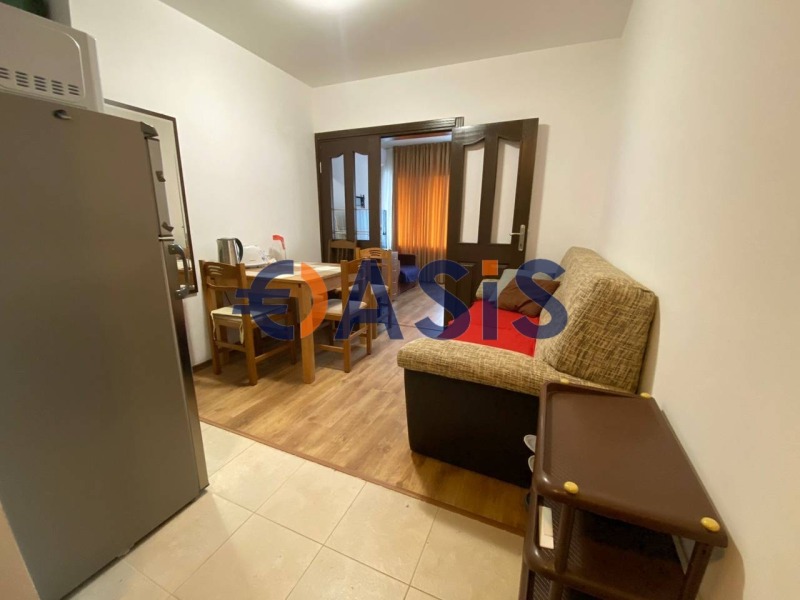 Продава 2-СТАЕН, област Бургас, гр. Свети Влас • 55000 € / 107570.65 лв. • 80878818 1