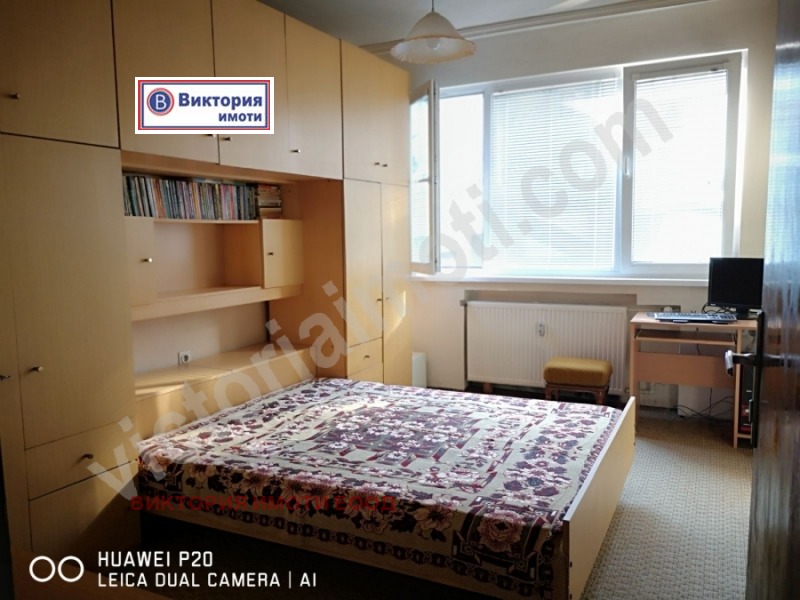 In vendita  2 camere da letto Veliko Tarnovo , Tsentar , 105 mq | 55775607 - Immagine [4]