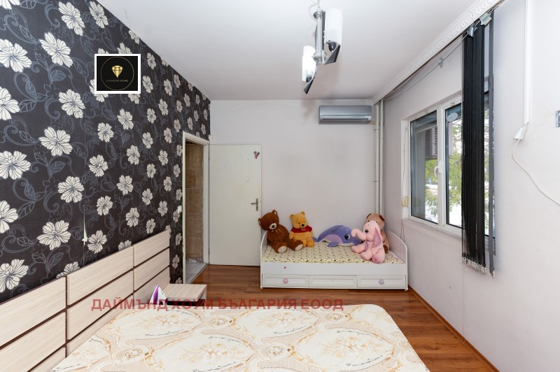 Продава  3-стаен град Пловдив , Тракия , 92 кв.м | 16866924 - изображение [12]