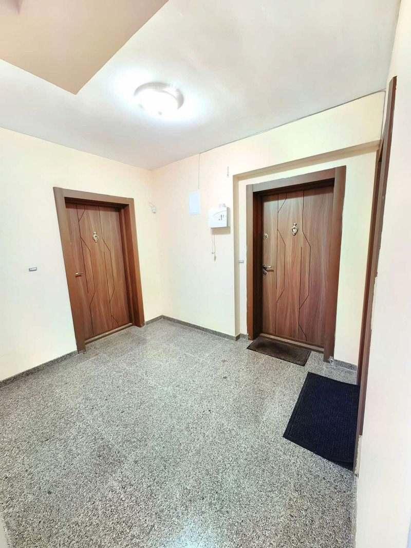 Продава 3-СТАЕН, гр. Перник, Изток, снимка 6 - Апартаменти - 53204305