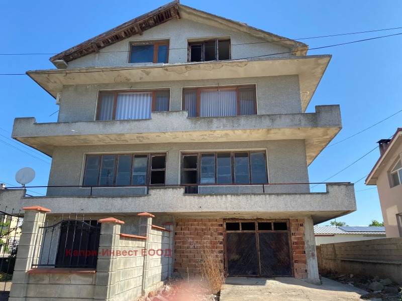 Продава  Етаж от къща област Добрич , гр. Каварна , 150 кв.м | 13752162