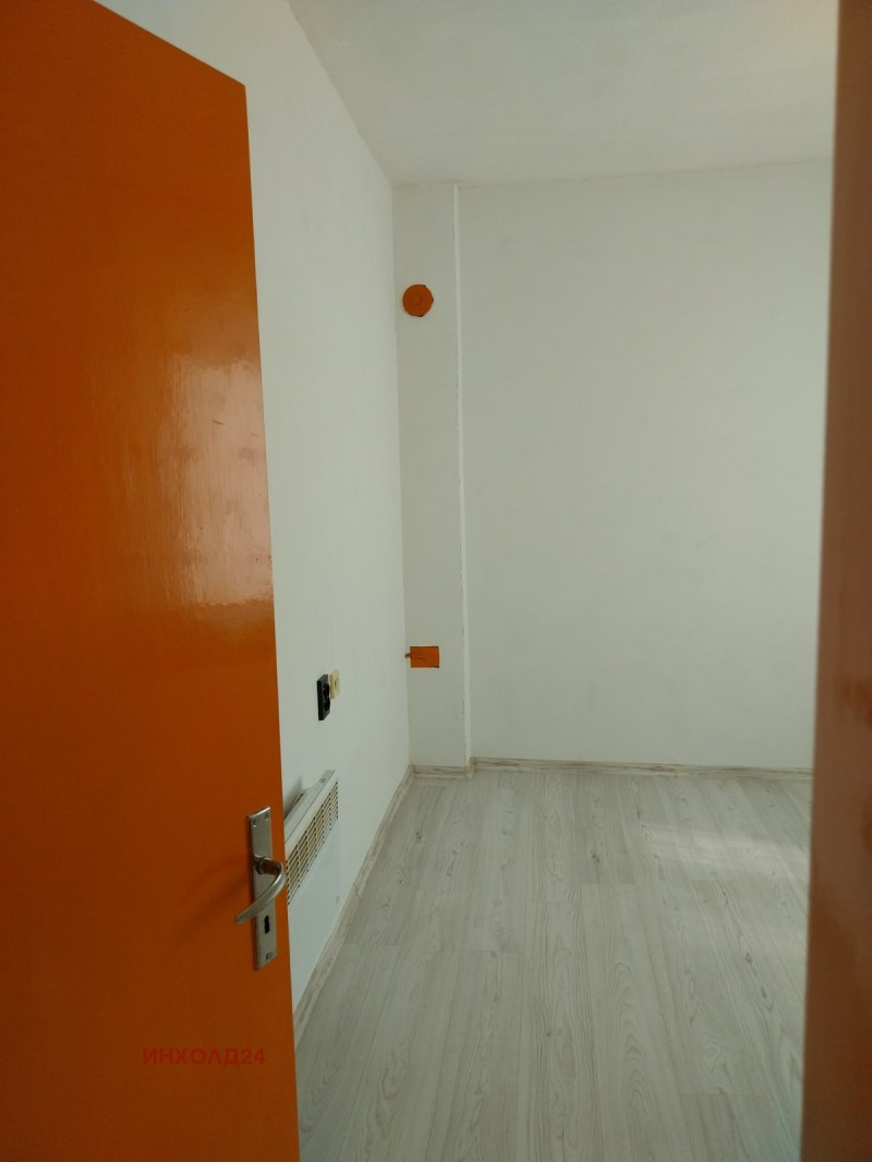 Till salu  Hus Golv Sofia , Levski , 85 kvm | 33057563 - bild [7]