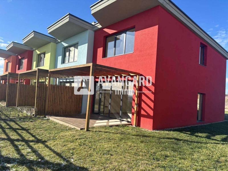 En venta  Casa región Varna , Benkovski , 114 metros cuadrados | 53711760