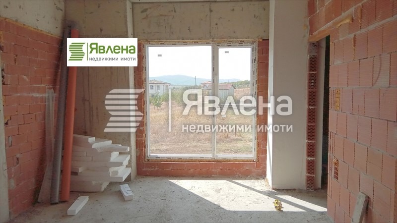 Продава КЪЩА, с. Гурмазово, област София област, снимка 2 - Къщи - 49308441