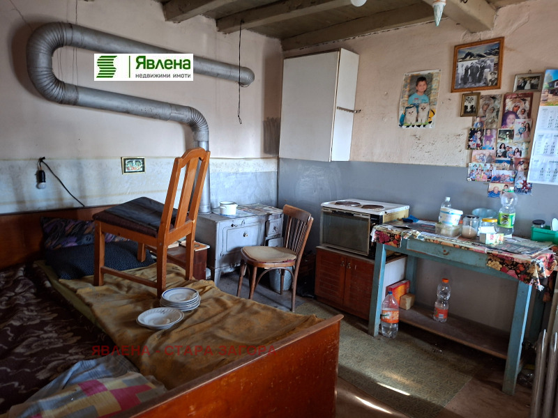 Продава КЪЩА, с. Сладък кладенец, област Стара Загора, снимка 3 - Къщи - 53467211