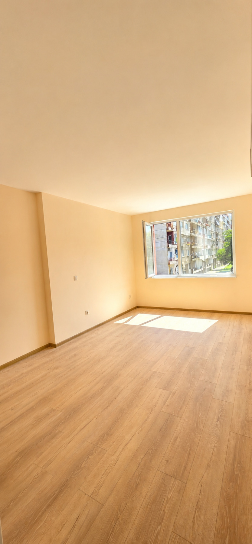 Продава 3-СТАЕН, гр. Перник, Изток, снимка 3 - Апартаменти - 53204305
