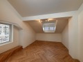 Продава ОФИС, град София, Оборище • 980000 € / 1916713.40 лв. • 39525953 10