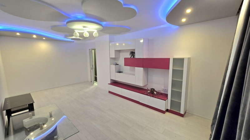 Продава 3-СТАЕН, град Варна, Цветен квартал • 154900 € • 21685721 — Holmes.bg
