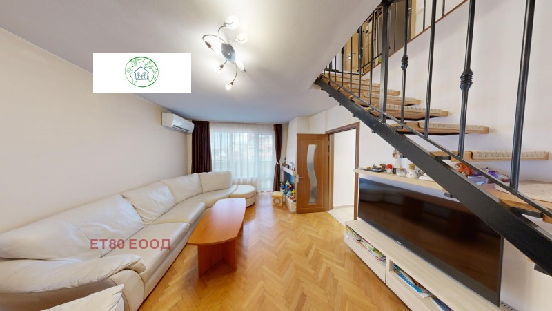 De vânzare  3 dormitoare Sofia , Țentâr , 168 mp | 80772630 - imagine [3]