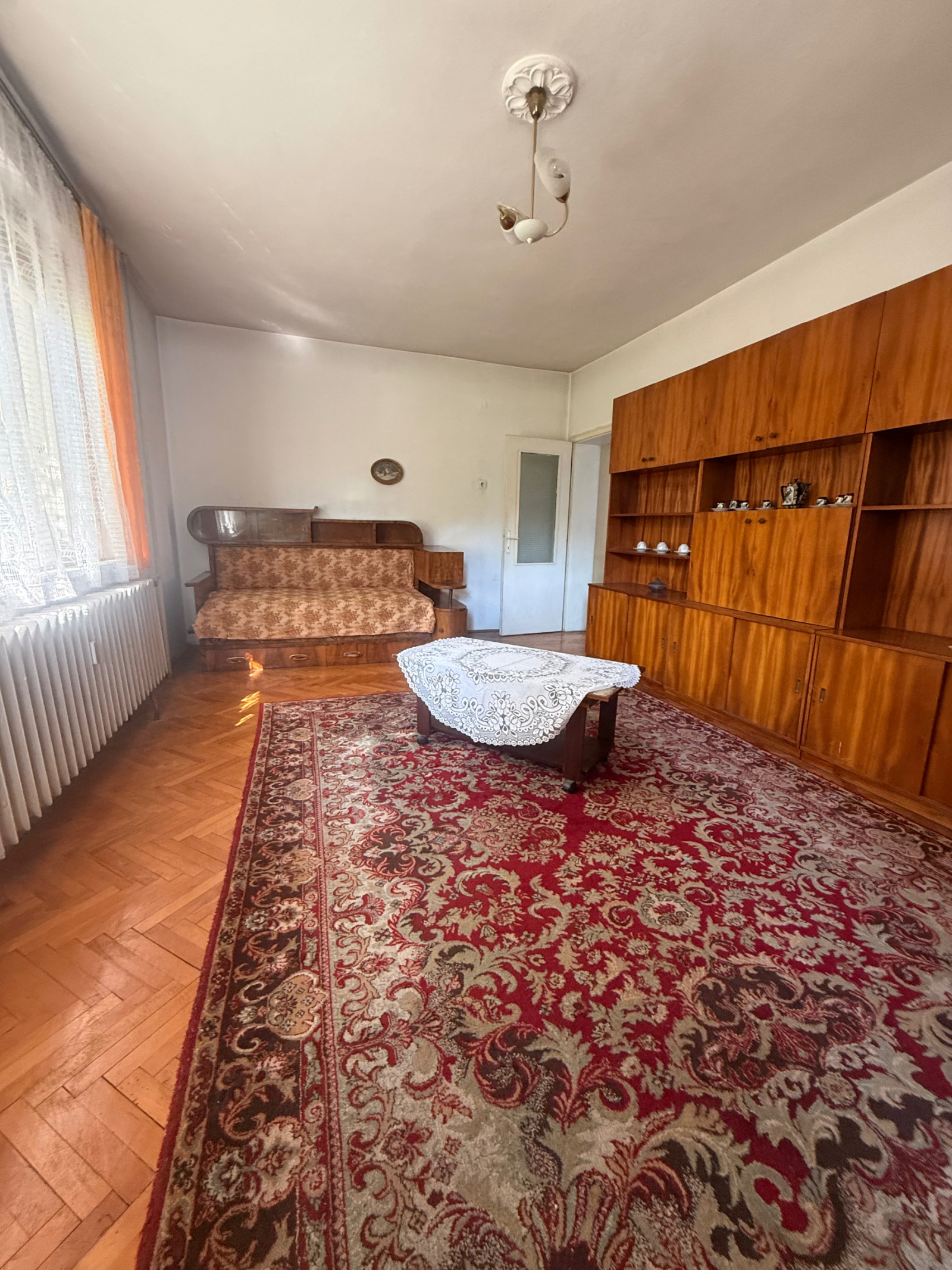 Продава ЕТАЖ ОТ КЪЩА, гр. Плевен, Широк център, снимка 3 - Етаж от къща - 56269768