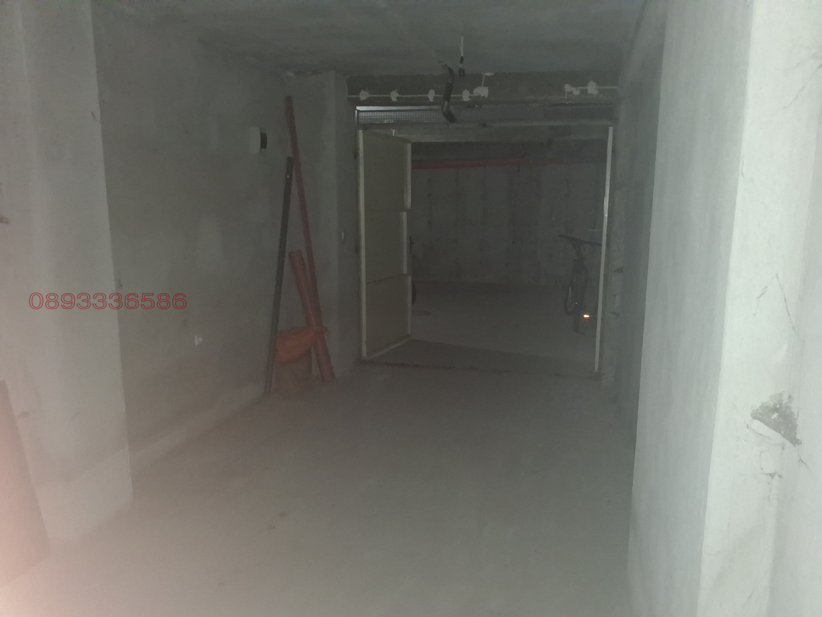 Продава ГАРАЖ, ПАРКОМЯСТО, гр. Русе, Център, снимка 4 - Гаражи и паркоместа - 54012222