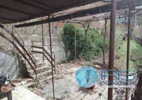 Βίλα Λοζεβο, περιοχή Σούμεν 3