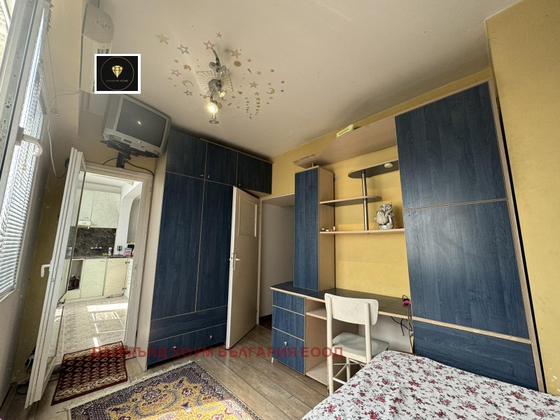 Продается  1 спальня Пловдив , Изгрев , 48 кв.м | 14751980 - изображение [6]
