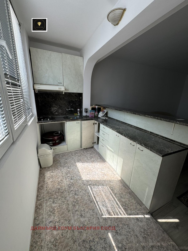 Продается  1 спальня Пловдив , Изгрев , 48 кв.м | 14751980 - изображение [3]