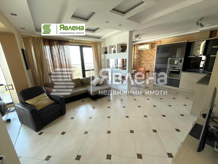 Продава МНОГОСТАЕН, гр. Бургас, Лазур, снимка 2 - Апартаменти - 54231412