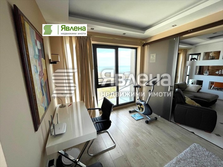Продава МНОГОСТАЕН, гр. Бургас, Лазур, снимка 6 - Апартаменти - 54231412